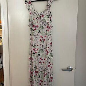 Floral Sleeveless Maxi Dress